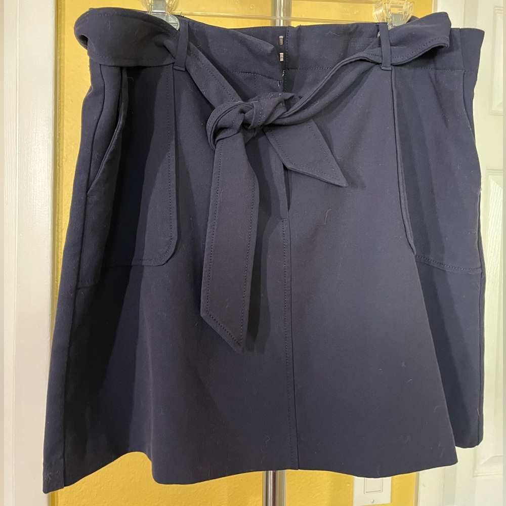Loft Petite Navy Belted Skirt with Pockets sz 18P